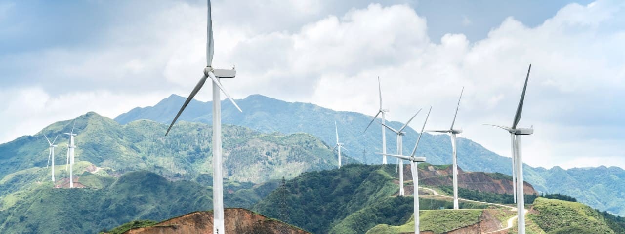 Wind energy turbines